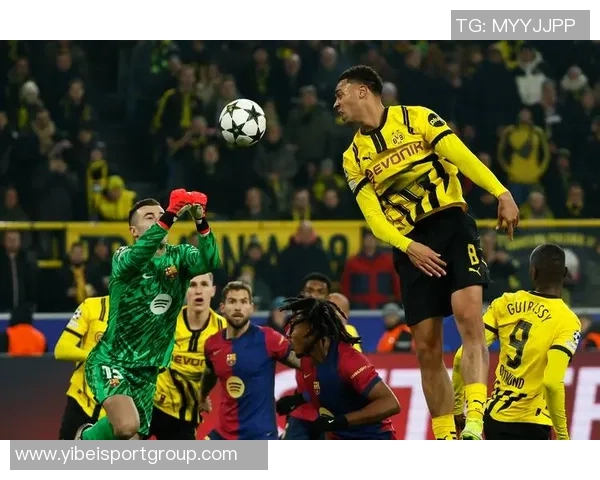 多特蒙德向阿德耶米提出续约报价巴萨也对其表现出浓厚兴趣