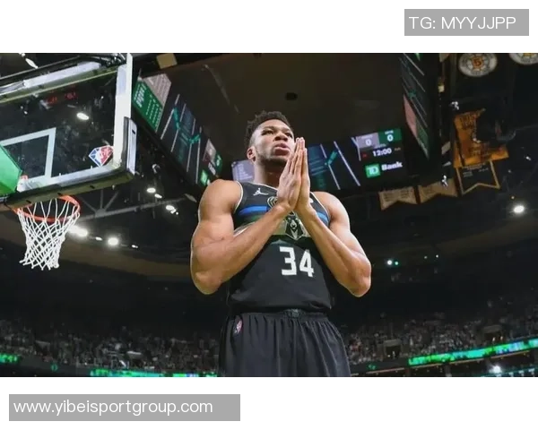 字母哥开季前四场创历史纪录140分50板25助攻成首人