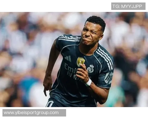 姆巴佩成自1958年方丹后首位一年内为五大联赛及法国队进60球的球员